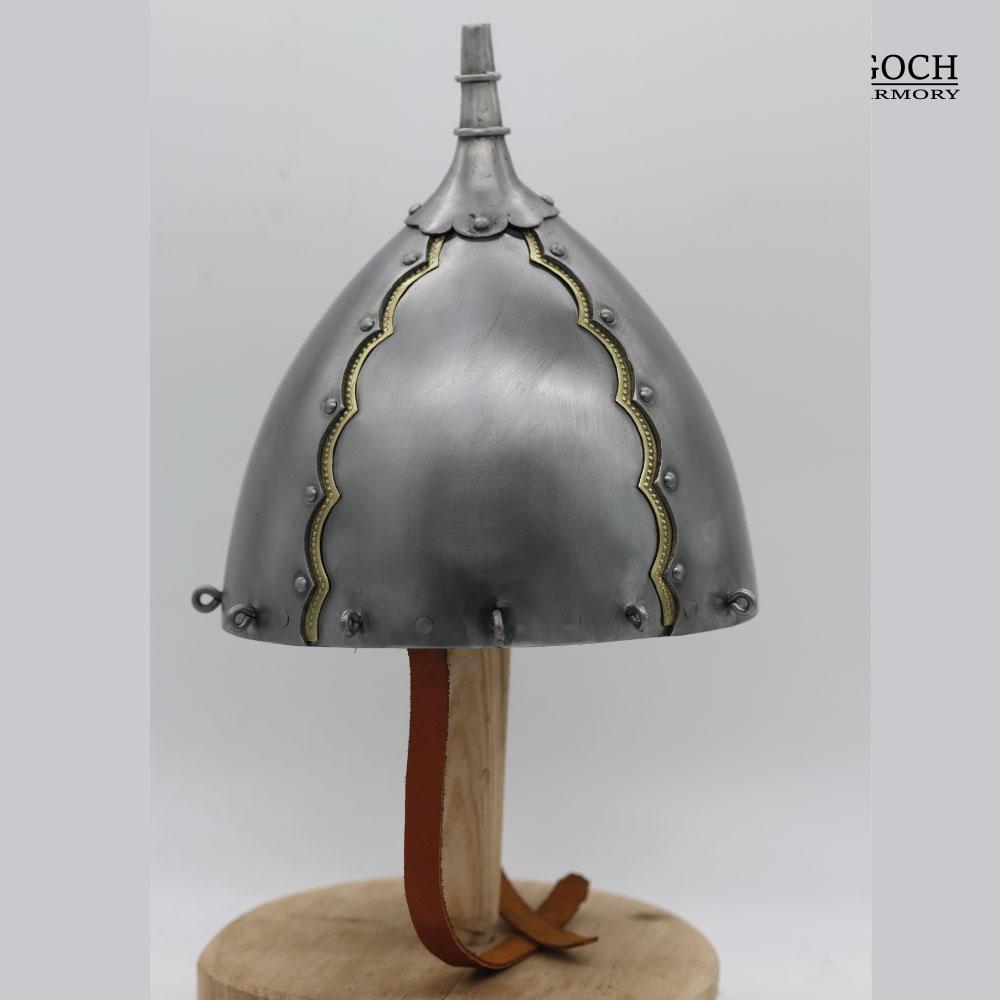 Hełm Pecs - obrazek 2
