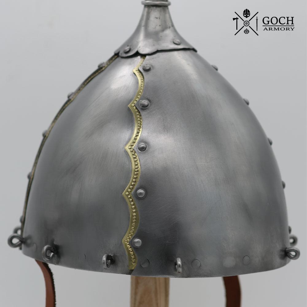 Hełm Pecs - obrazek 4